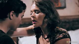 Жуткий Яшь Күршебез Тели Трахнуть янәшә генә Кайнар милфу Крисси Линн