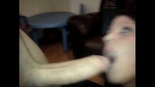 Дуже хороший великий твердий член висмоктується насухо