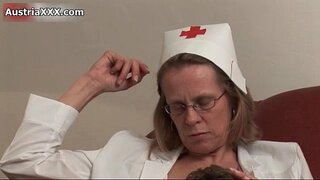 Prljavi zrela žena dobije joj pička lizao