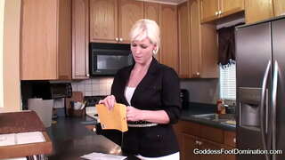 StepMom Dårlig Karakter