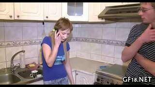 Medyo kabataan brown ang ibig sabihin ng aso fashion