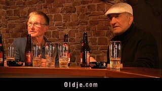 شجاعانه ورزش ها بمکد دو را dicks