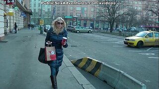 ̃�강 큐티의 완벽한 가슴을 감동을 부드럽게