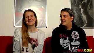 Маленька цицькаста німецька бабуся отримує жорсткий трах