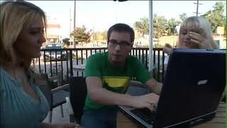 Puer nasty pick up artists Eve Lawrence Trina Gestuerwen a Kuckeswäertes