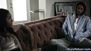 ̕�마존 아기는 애슐리 Aleigh 엿!